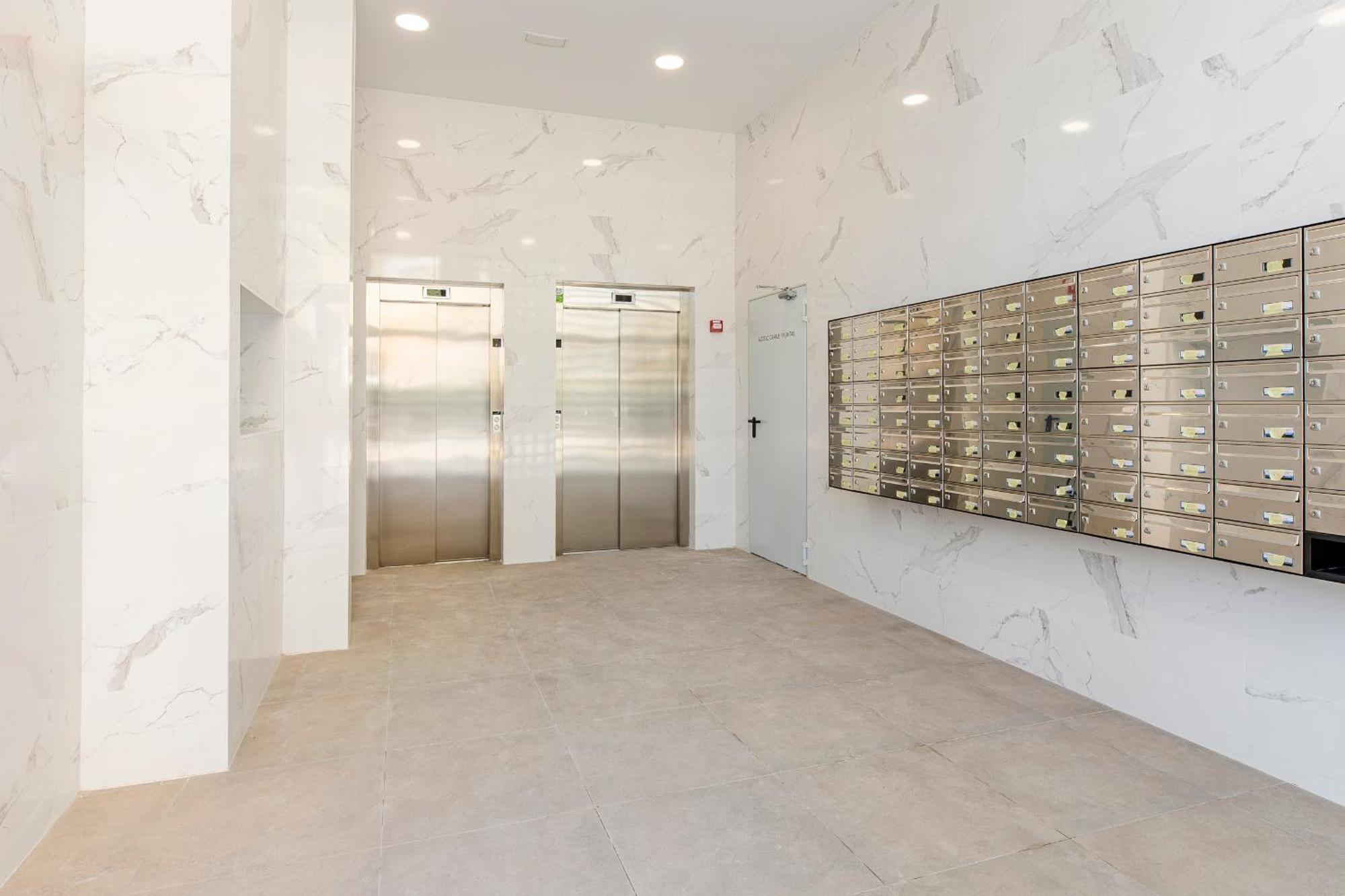 Apartamentos En Canet Al Mar, Junto Playa Y Con Piscina Canet d'En Berenguer Eksteriør billede