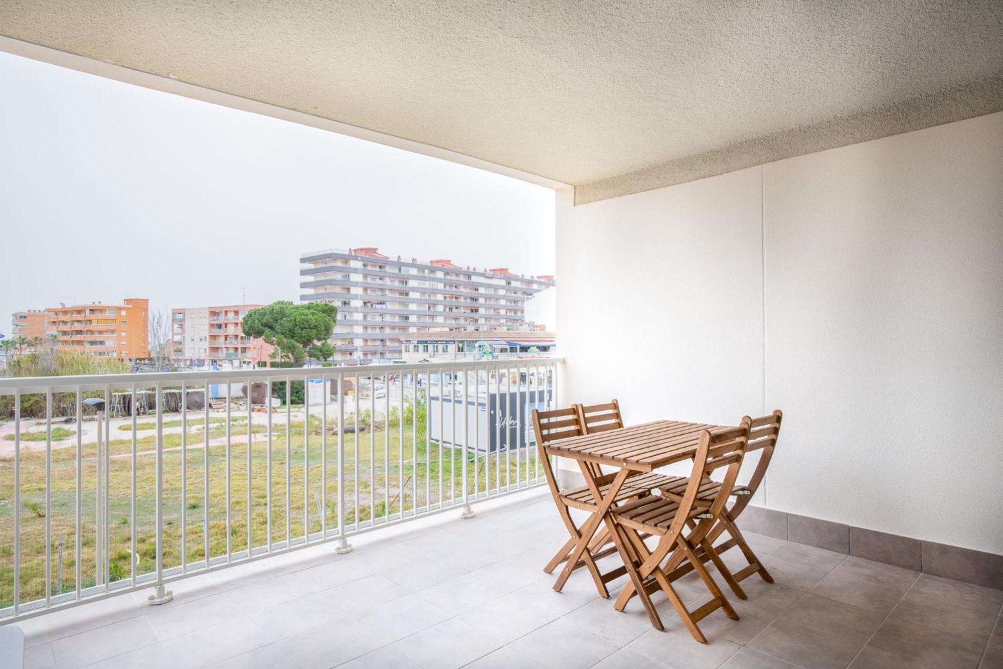 Apartamentos En Canet Al Mar, Junto Playa Y Con Piscina Canet d'En Berenguer Eksteriør billede